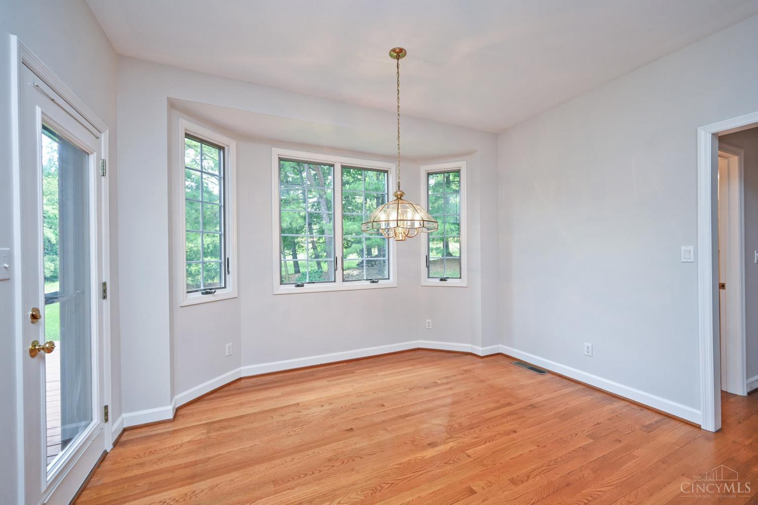 5474 Chancellor Lane, Hamilton Twp, OH, 45152 — photo 18