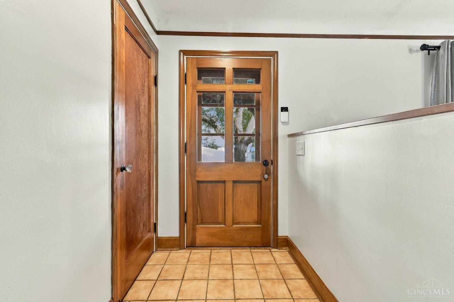 949 Winsray Court, Springfield Twp., OH, 45224 — photo 7