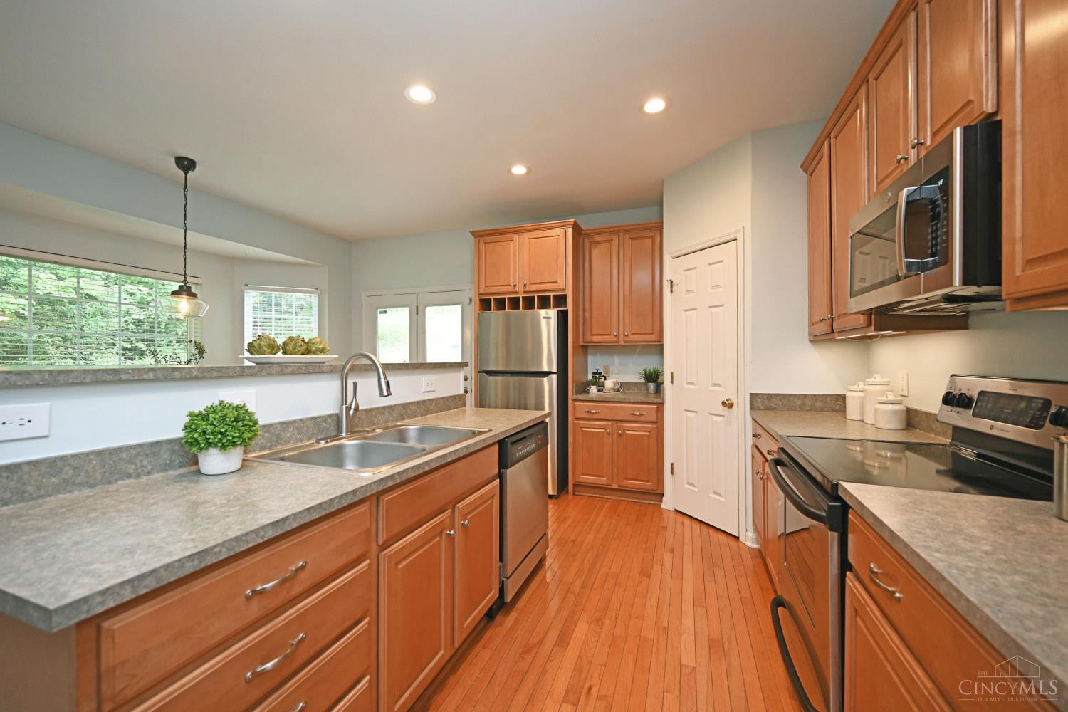 5005 Dovetail Lane, Cincinnati, OH, 45223 — photo 22