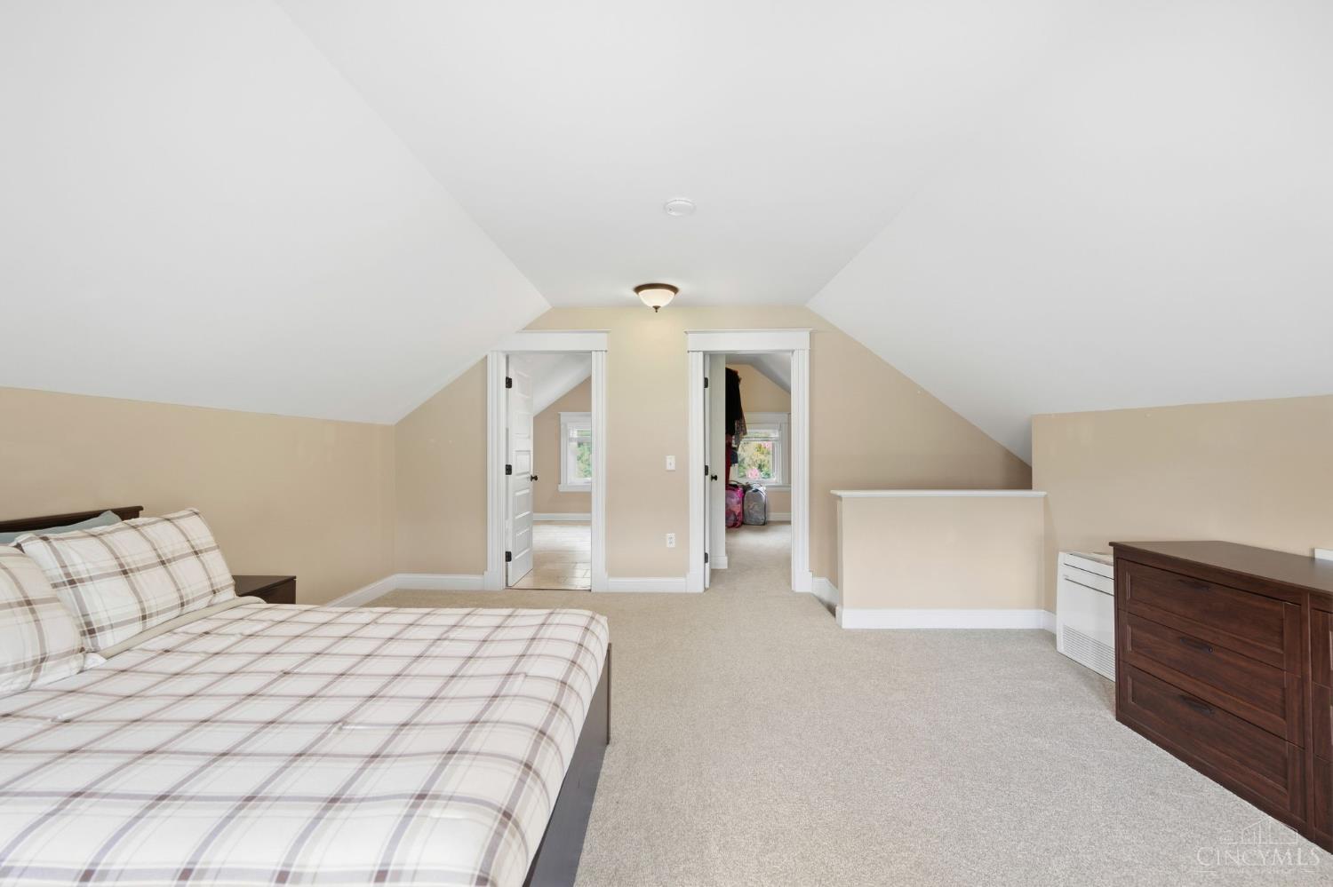 2830 Madison Road, Cincinnati, OH, 45209 — photo 33