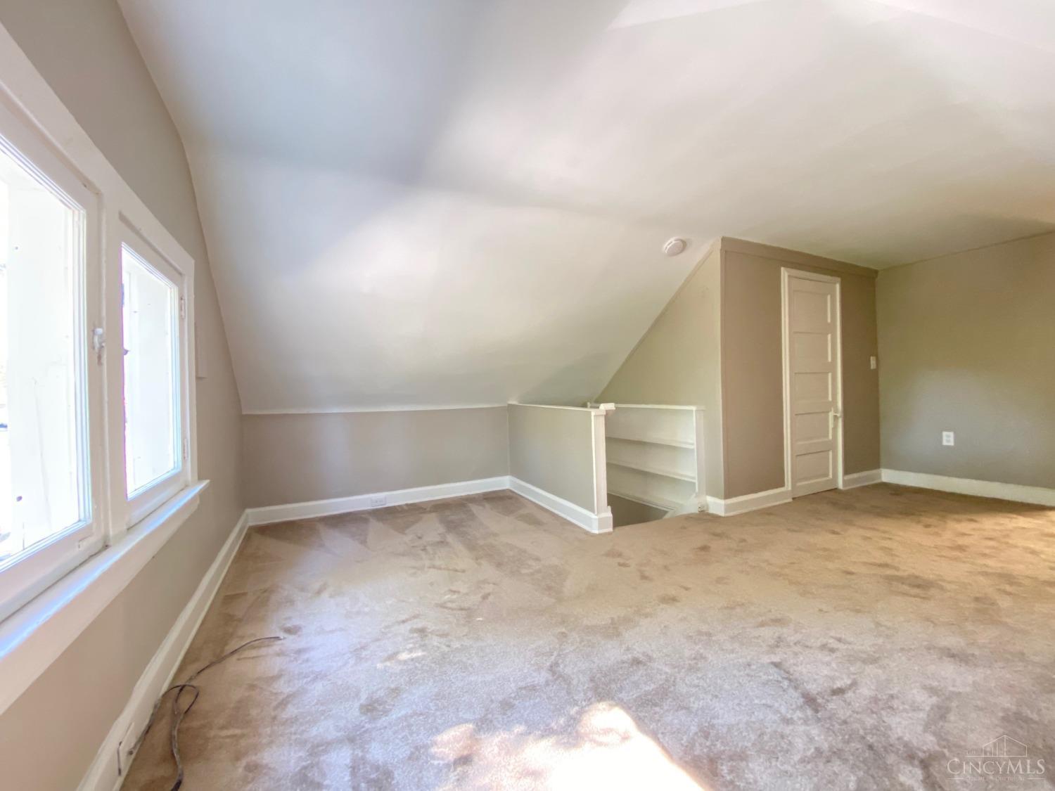 2806 Observatory Avenue, Cincinnati, OH, 45208 — photo 34