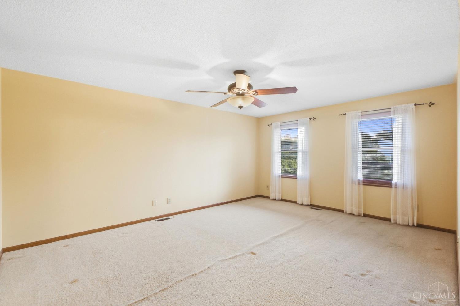 6091 Blueberry Drive, Liberty Twp, OH, 45011 — photo 17