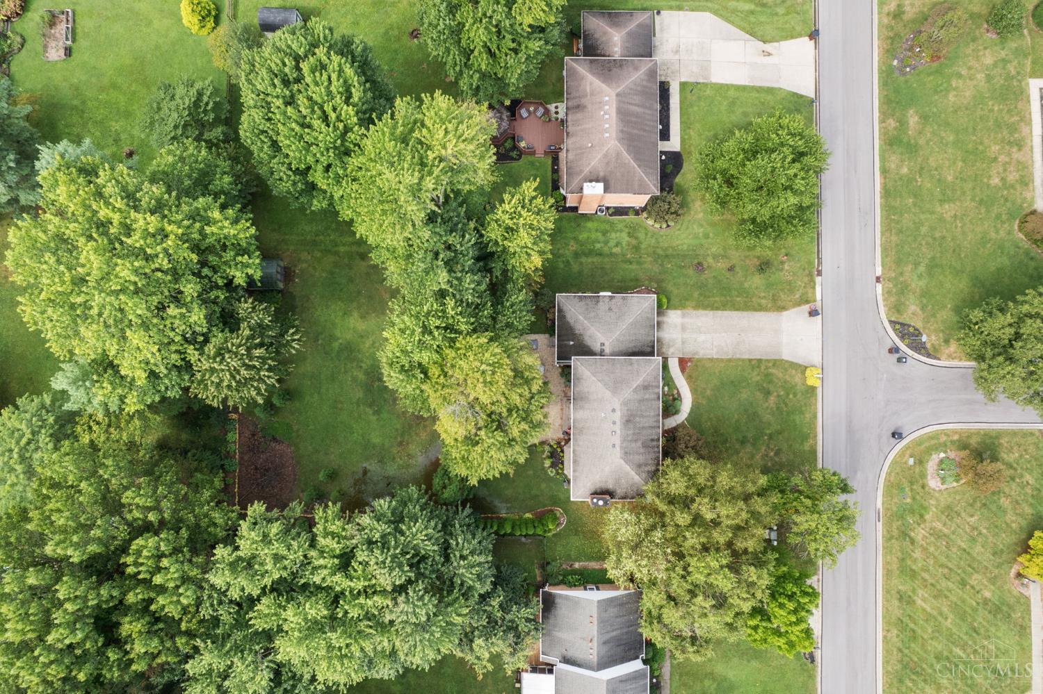 Photo 4 of Sale Pending at 809 Deer Valley Dr, Union Twp, OH 45245 | MLS# 1894274 | Listing updated on 2026-09-22