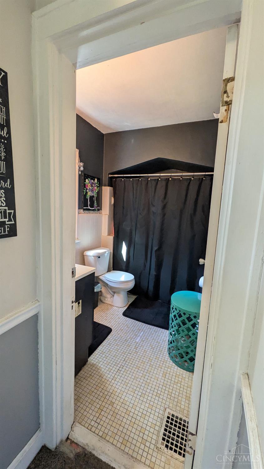 2214 North Bend Road, Cincinnati, OH, 45239 — photo 14