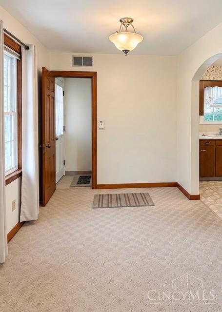 Photo 3 of Sale Pending at 2417 Hill Ave, Middletown, OH 45044 | MLS# 1894303 | Listing updated on 2026-09-20