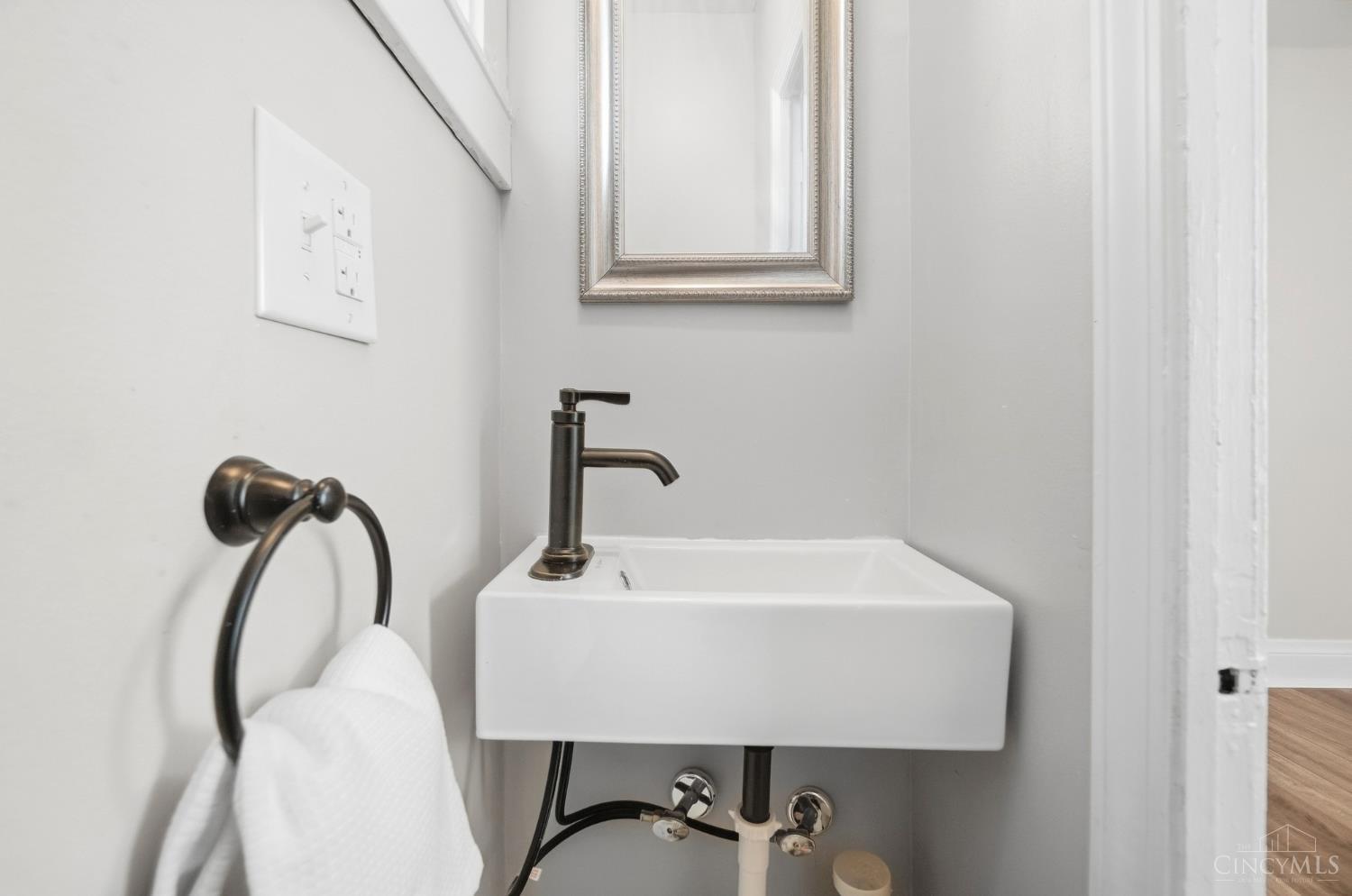 3442 Cardiff Avenue, Cincinnati, OH, 45209 — photo 16