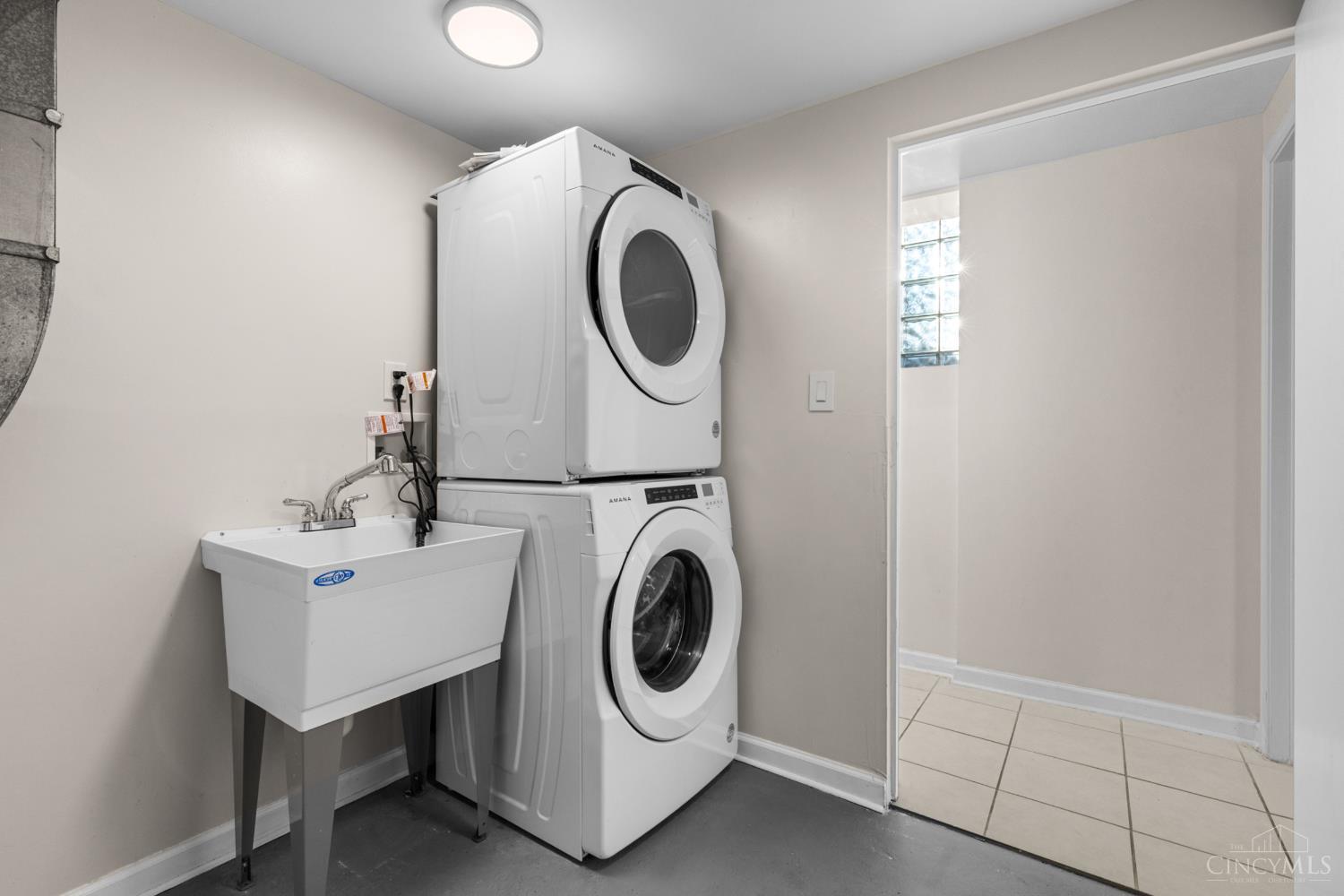561 Milton Street #O, Cincinnati, OH, 45202 — photo 44