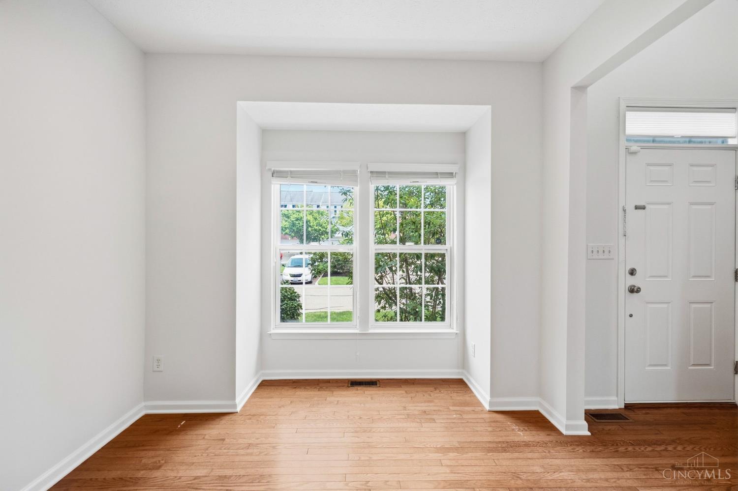 7515 Ribbon Falls Lane, Deerfield Twp., OH, 45039 — photo 5