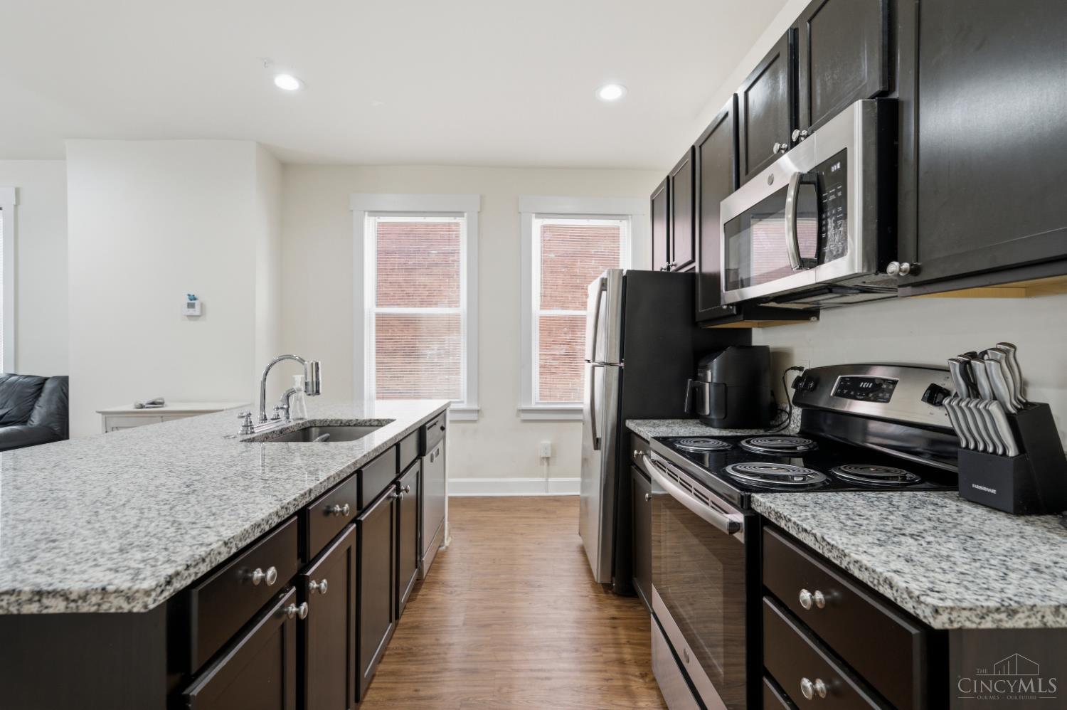 Photo 3 of Single family home for sale at 2919 Bellevue Ave, Cincinnati, OH 45219 | MLS# 1893082 | Listing updated on 2026-09-18