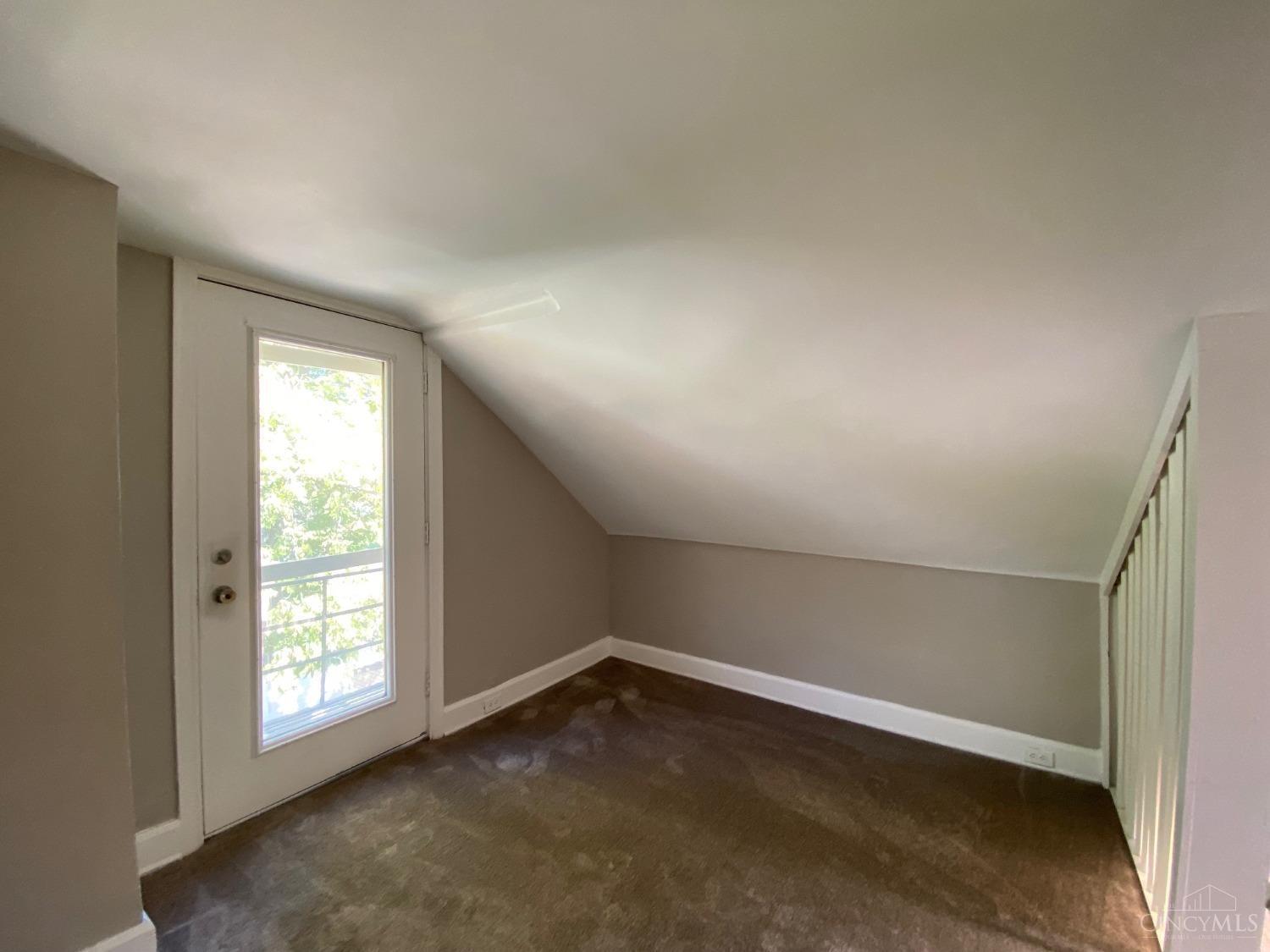 2806 Observatory Avenue, Cincinnati, OH, 45208 — photo 44