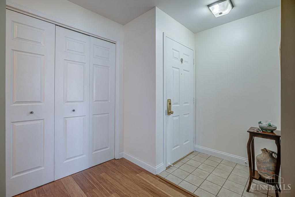 Photo 3 of Sale Pending at 6338 Eagles Lake Dr, Green Twp, OH 45248 | MLS# 1894259 | Listing updated on 2026-09-18