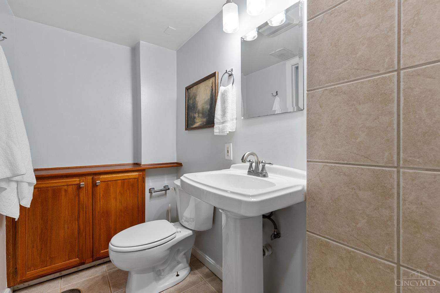 4019 Sherwood Avenue, Cincinnati, OH, 45227 — photo 32