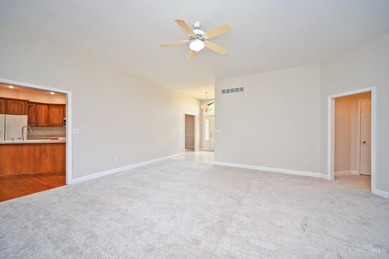 5474 Chancellor Lane, Hamilton Twp, OH, 45152 — photo 12