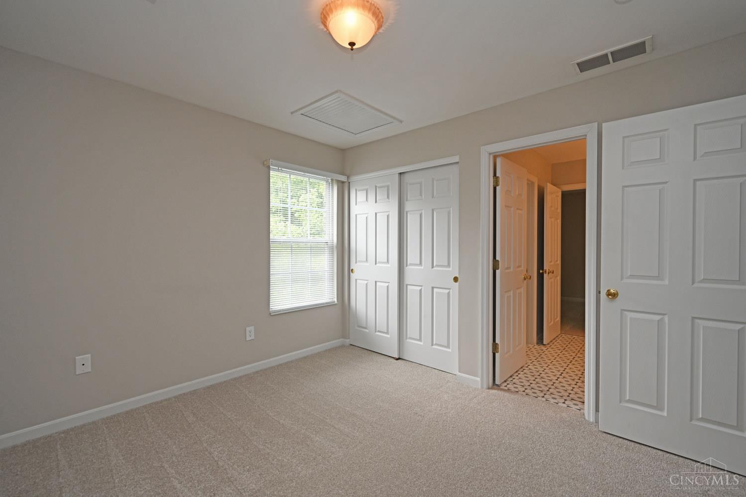 5005 Dovetail Lane, Cincinnati, OH, 45223 — photo 34