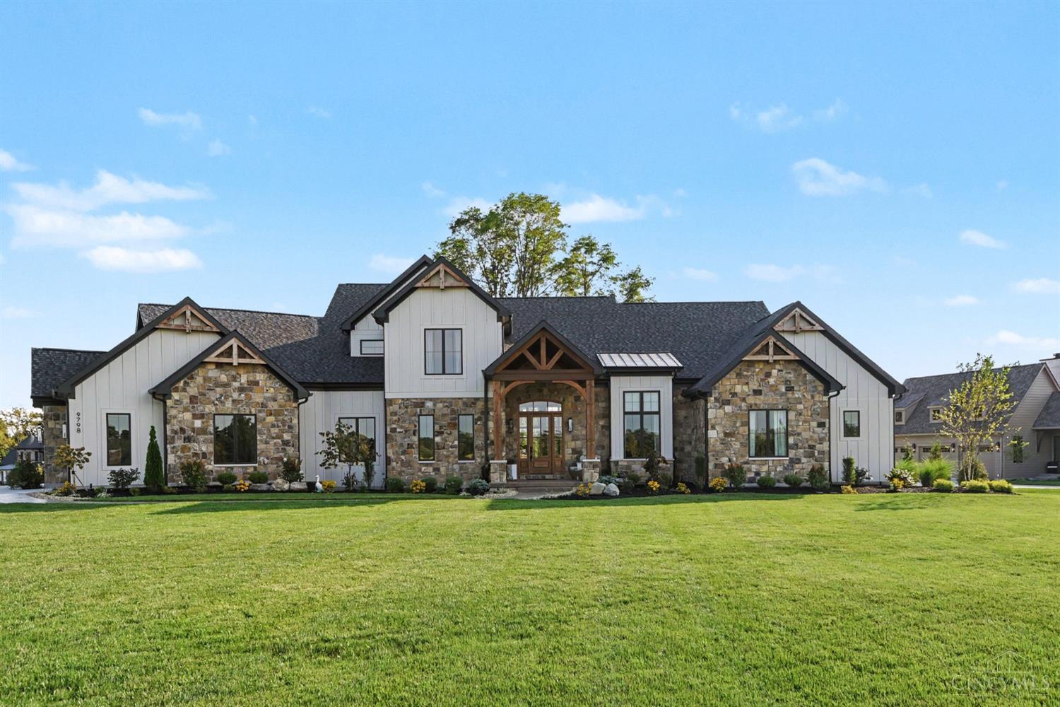 9798 Christian Court