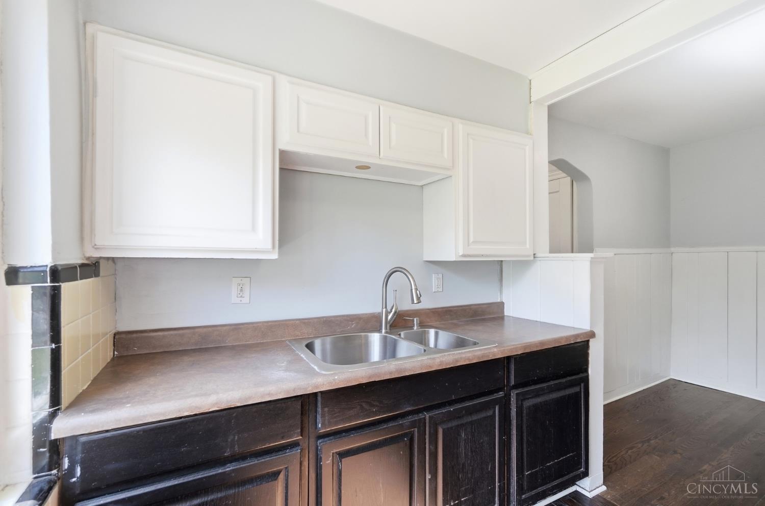 3065 Bracken Woods Lane, Cincinnati, OH, 45211 — photo 16