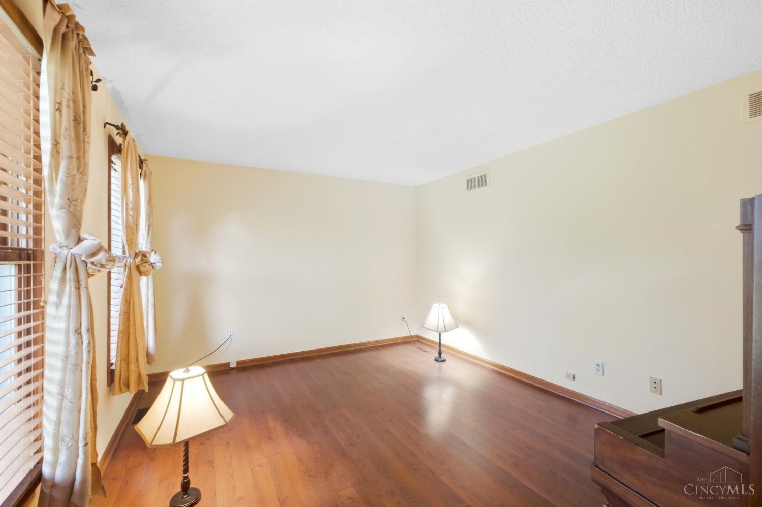 6091 Blueberry Drive, Liberty Twp, OH, 45011 — photo 5