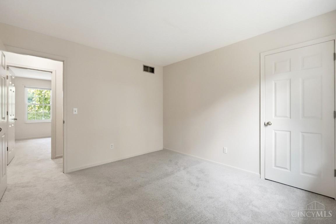 7590 Rolling Meadows Drive, West Chester, OH, 45069 — photo 35