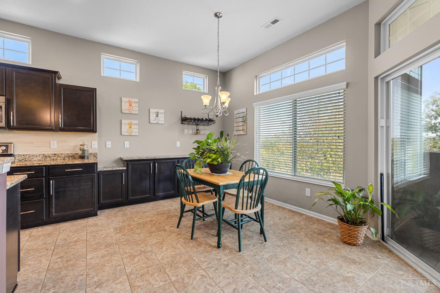 8164 Bridge Point Drive, Green Twp, OH, 45248 — photo 15