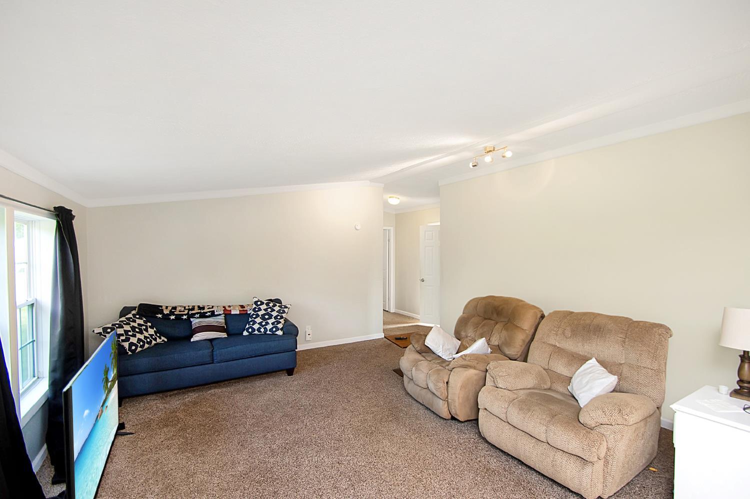 2256 Dean Road, Tate Twp, OH, 45106 — photo 2