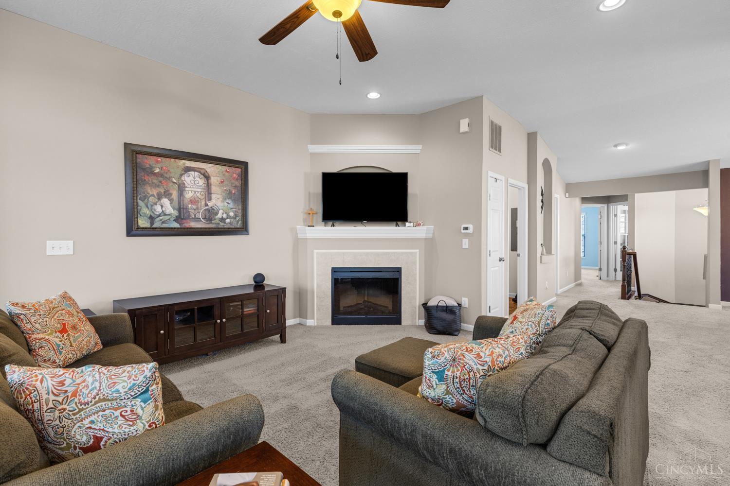 8164 Bridge Point Drive, Green Twp, OH, 45248 — photo 6