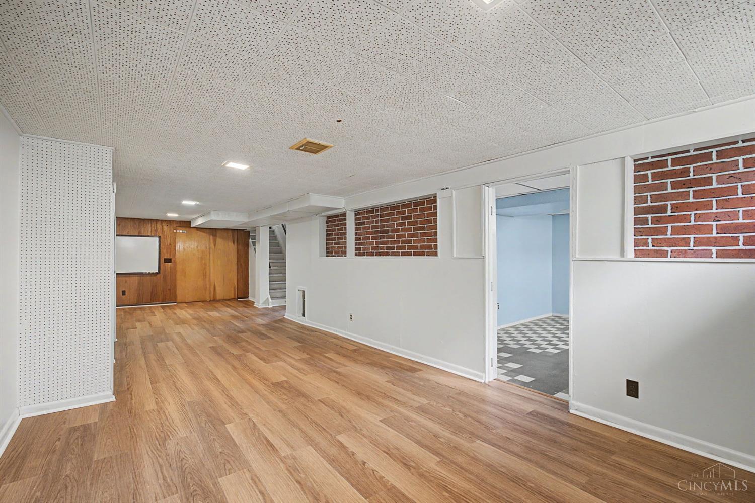 93 Julep Lane, Greenhills, OH, 45218 — photo 34