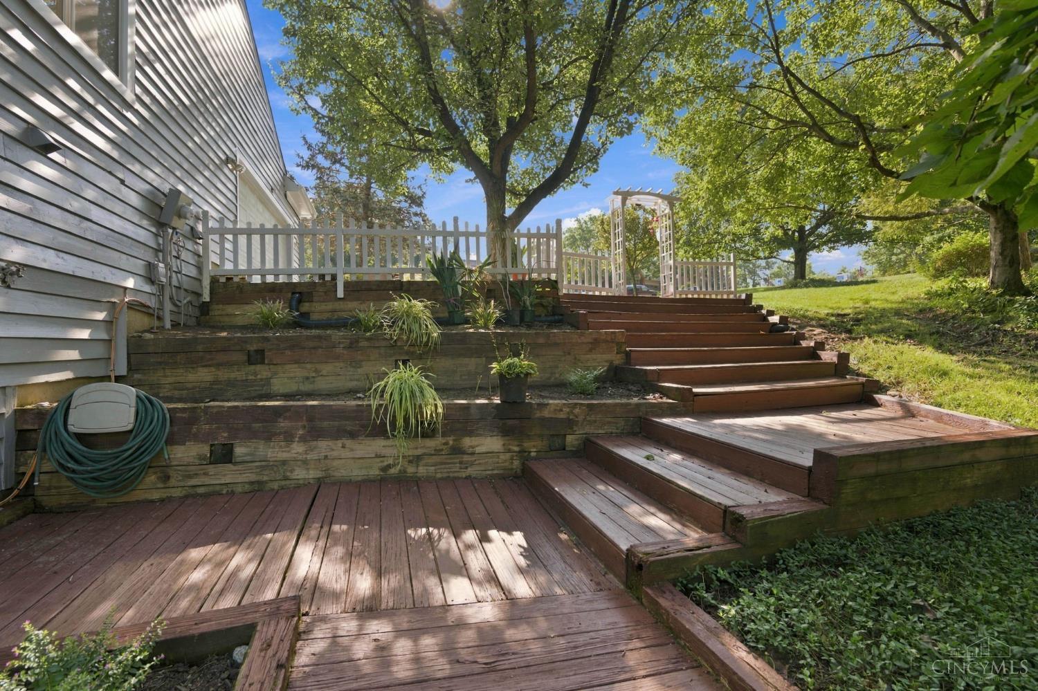 6865 Fox Hill Lane, Madeira, OH, 45236 — photo 58