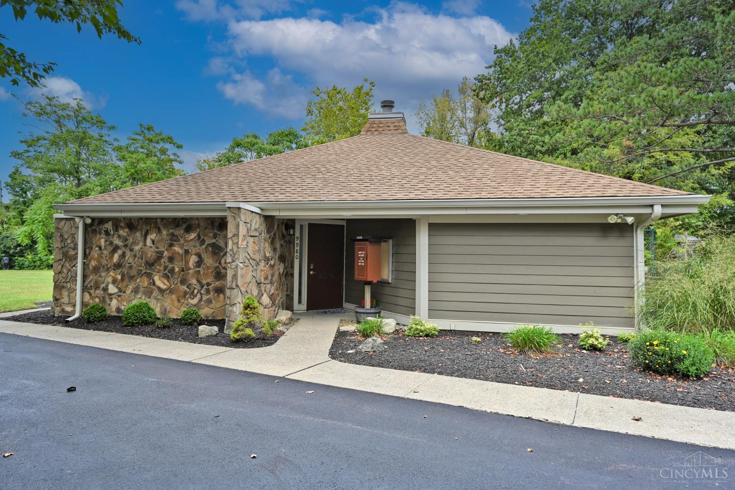 9835 Timbers Drive, Blue Ash, OH, 45242 — photo 52