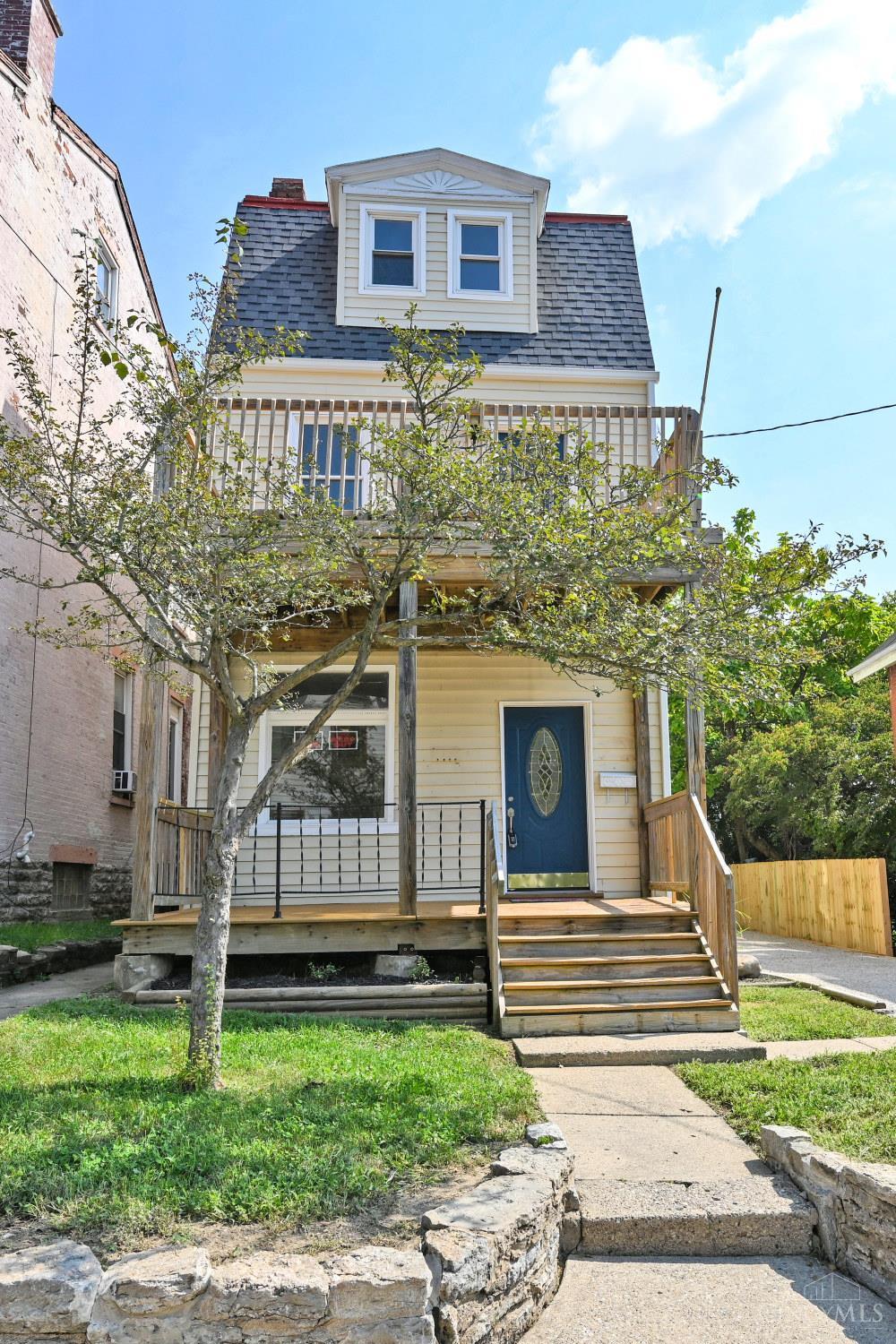 1020 Parkson Place