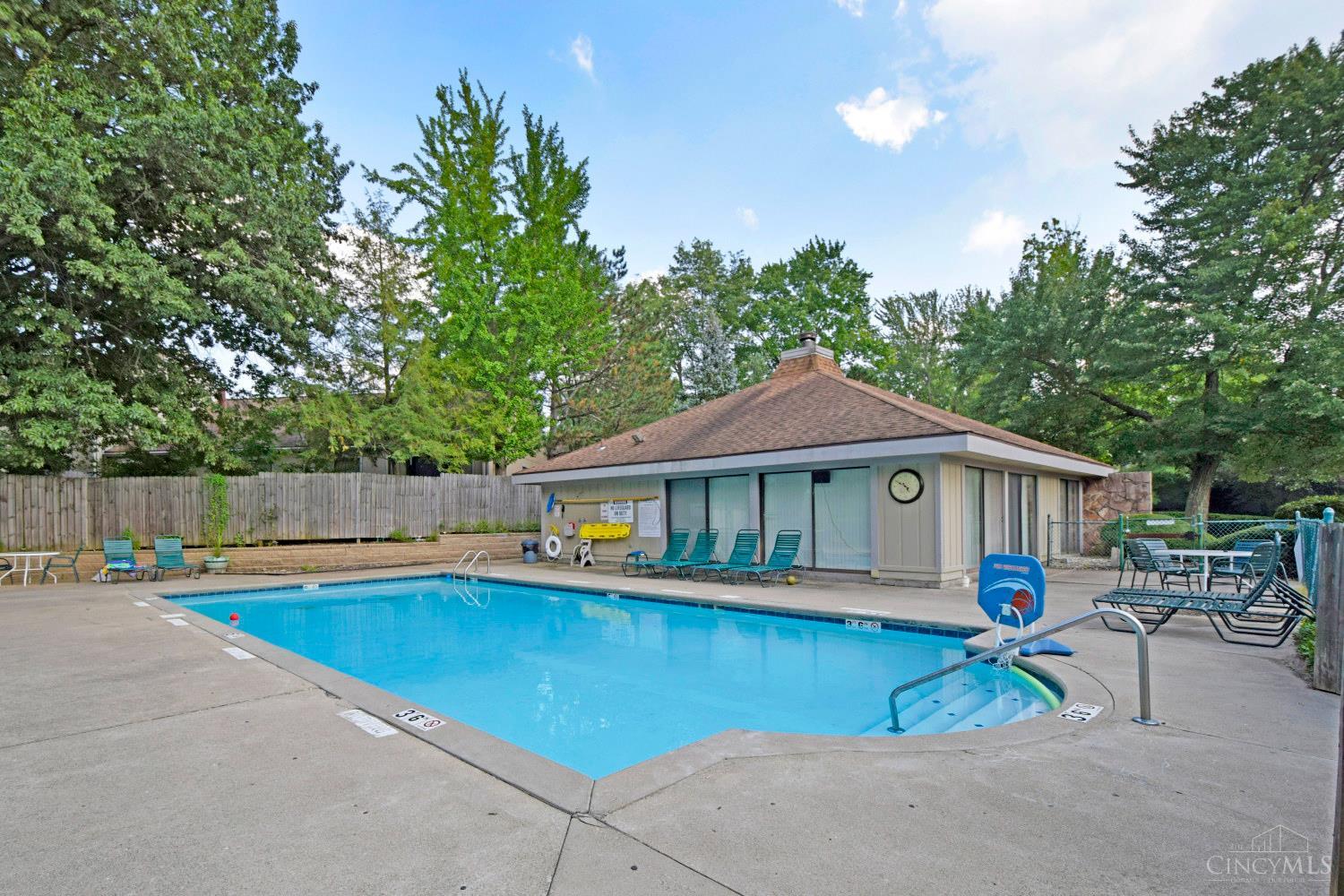 9835 Timbers Drive, Blue Ash, OH, 45242 — photo 53