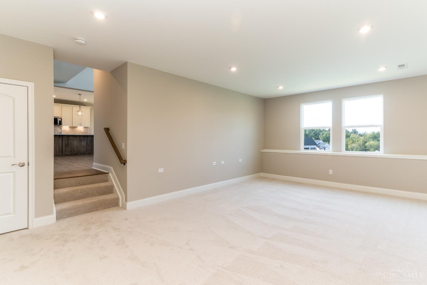 6977 Carlinridge Lane, Green Twp, OH, 45248 — photo 16