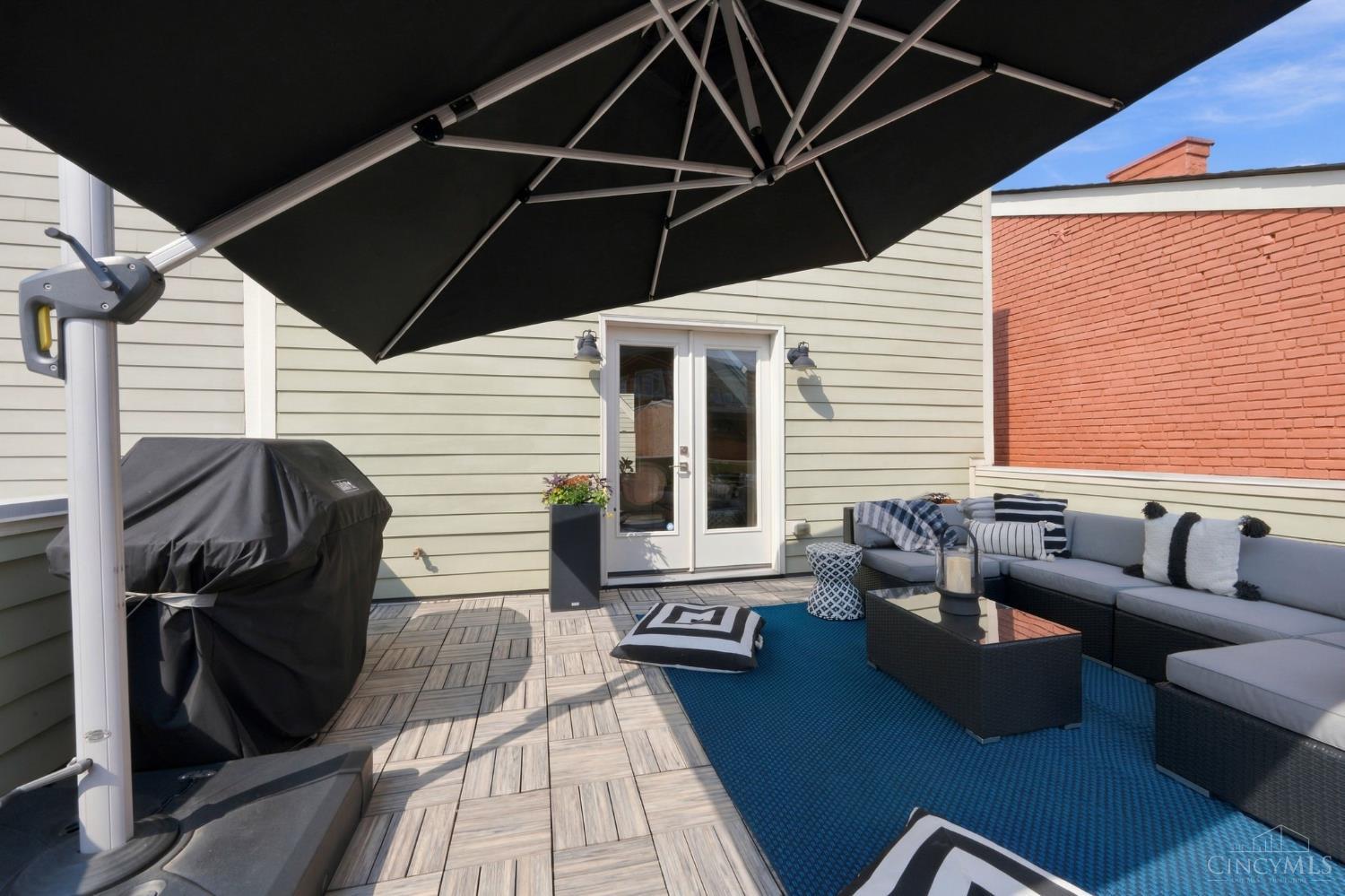 208 Wade Street, Cincinnati, OH, 45202 — photo 42