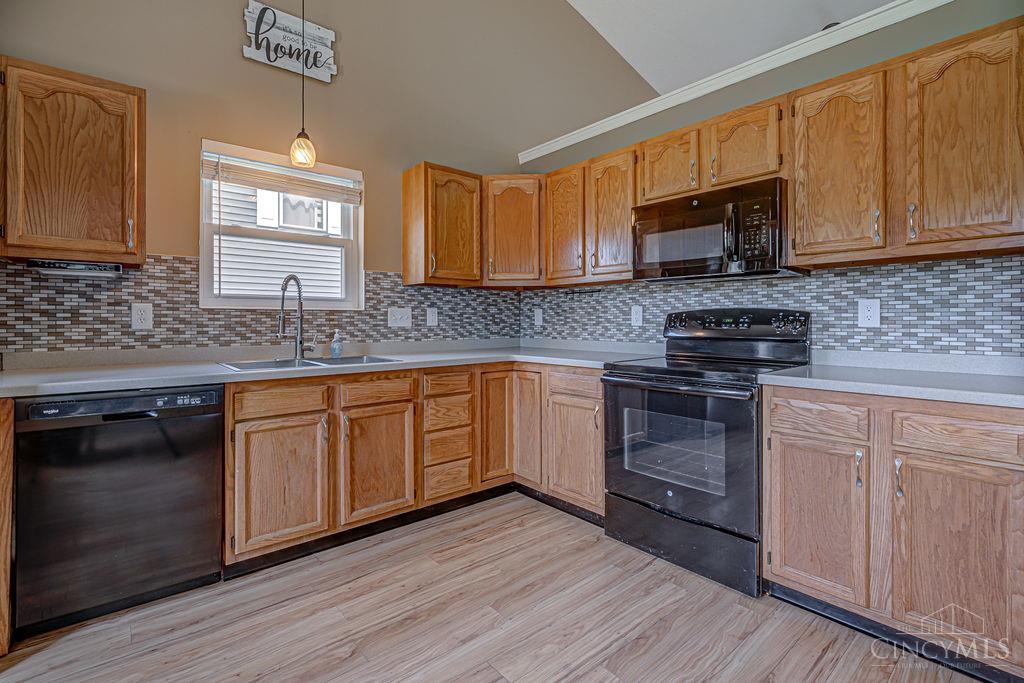 617 Willow Place, Trenton, OH, 45067 — photo 14