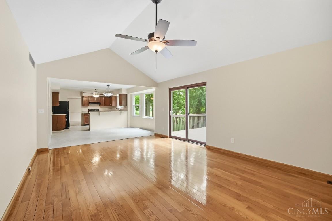 7590 Rolling Meadows Drive, West Chester, OH, 45069 — photo 13