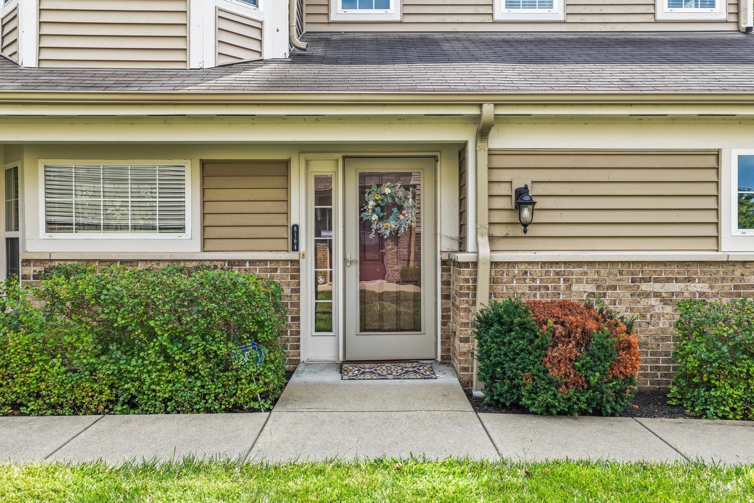 8164 Bridge Point Drive, Green Twp, OH, 45248 — photo 2
