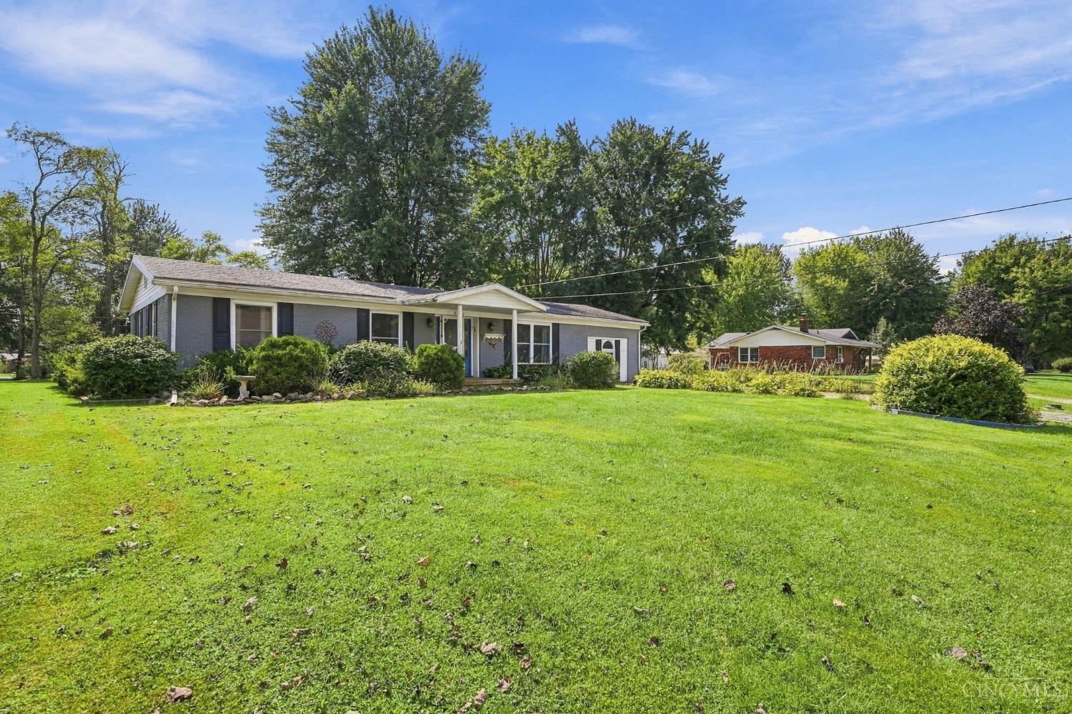 Photo 2 of Single family home for sale at 807 Fern Dr, Versailles, IN 47042 | MLS# 1893774 | Listing updated on 2026-09-18