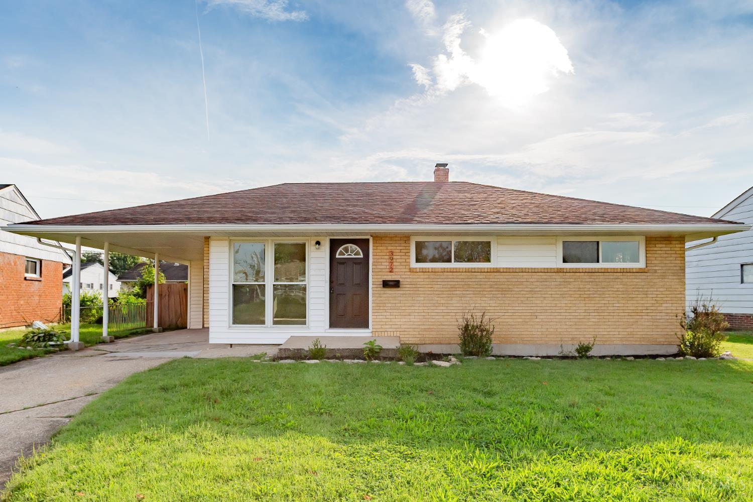 3972 Kenwood Dr