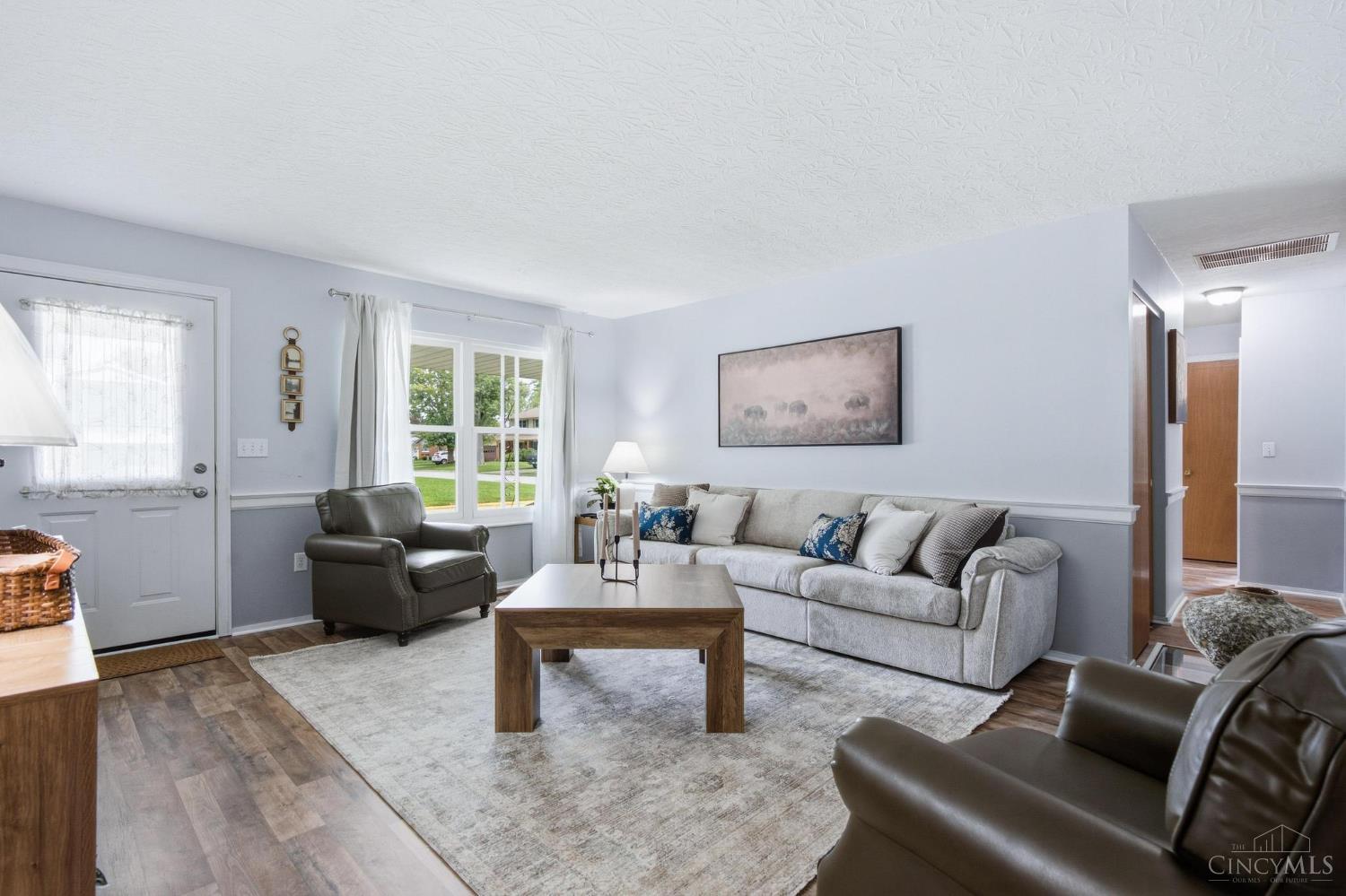 Photo 4 of Sale Pending at 707 Williams Dr, Wilmington, OH 45177 | MLS# 1893371 | Listing updated on 2026-10-01