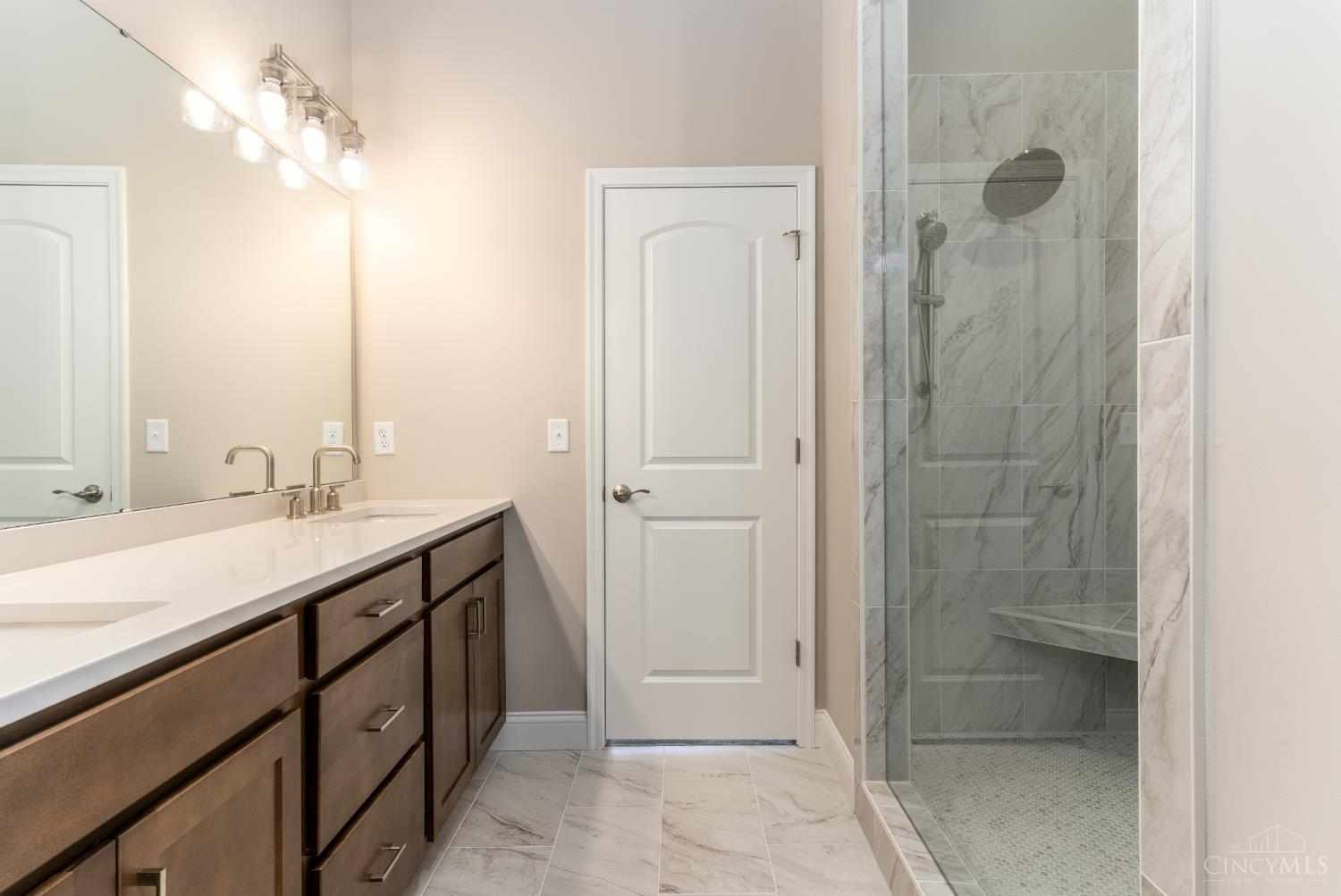 6977 Carlinridge Lane, Green Twp, OH, 45248 — photo 22