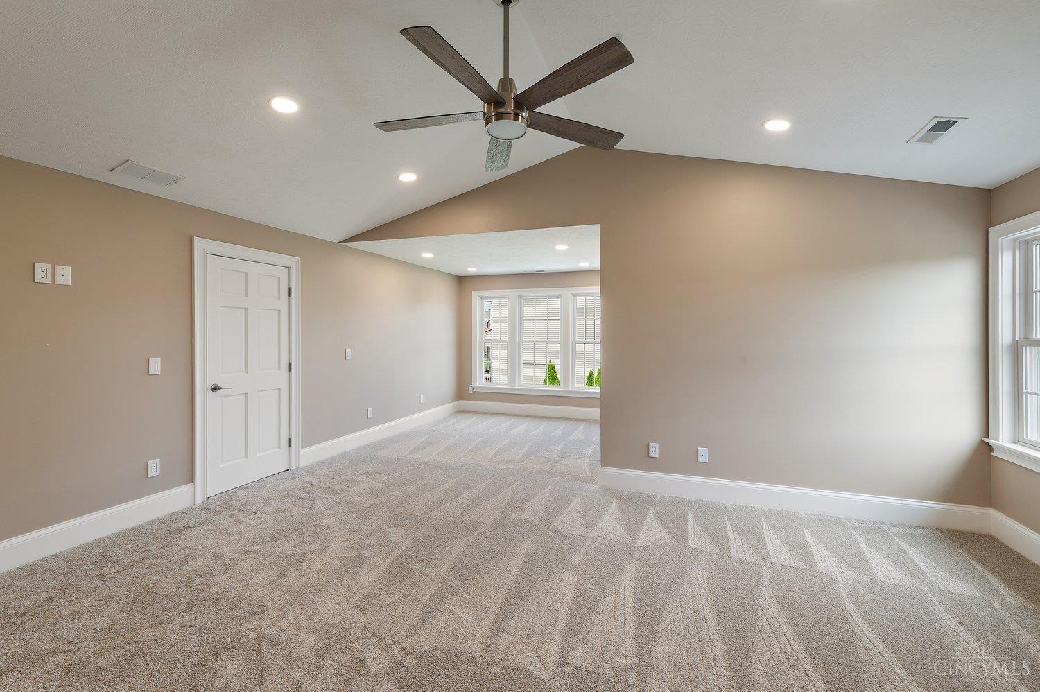 5552 Schlade Court, Liberty Twp, OH, 45044 — photo 28