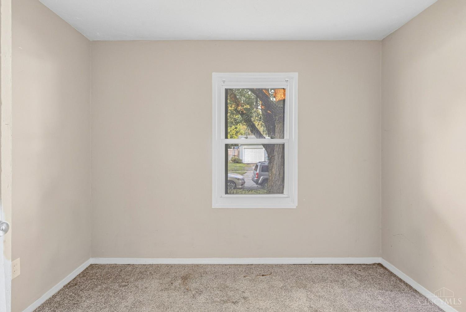 9757 Gibralter Drive, Colerain Twp, OH, 45251 — photo 3