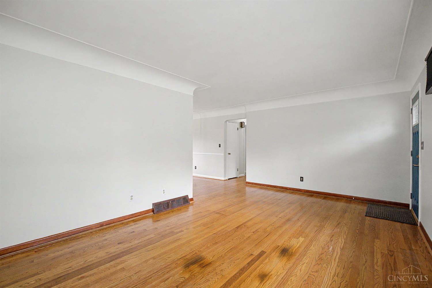 93 Julep Lane, Greenhills, OH, 45218 — photo 8