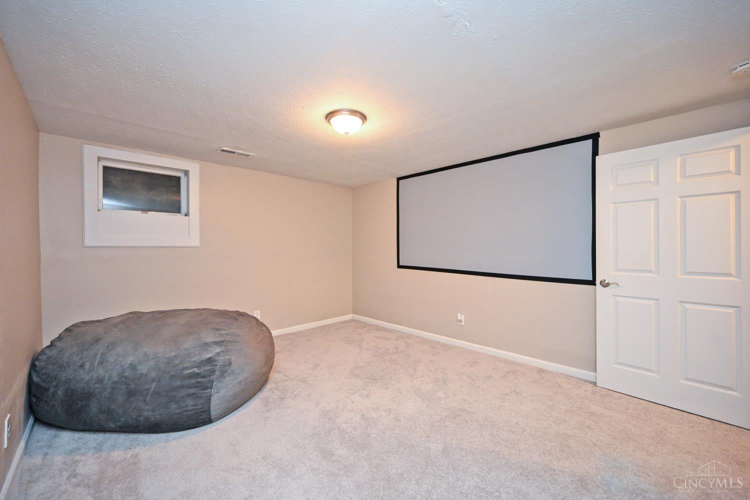 9835 Timbers Drive, Blue Ash, OH, 45242 — photo 43