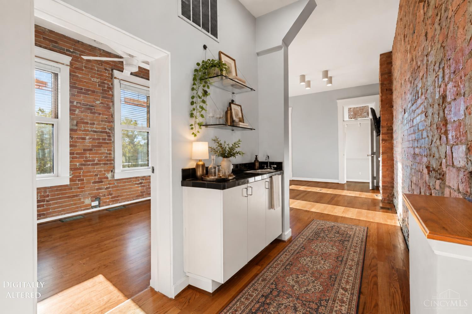 561 Milton Street #O, Cincinnati, OH, 45202 — photo 12