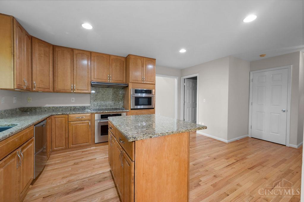 8092 Thistlewood Drive, West Chester, OH, 45069 — photo 13
