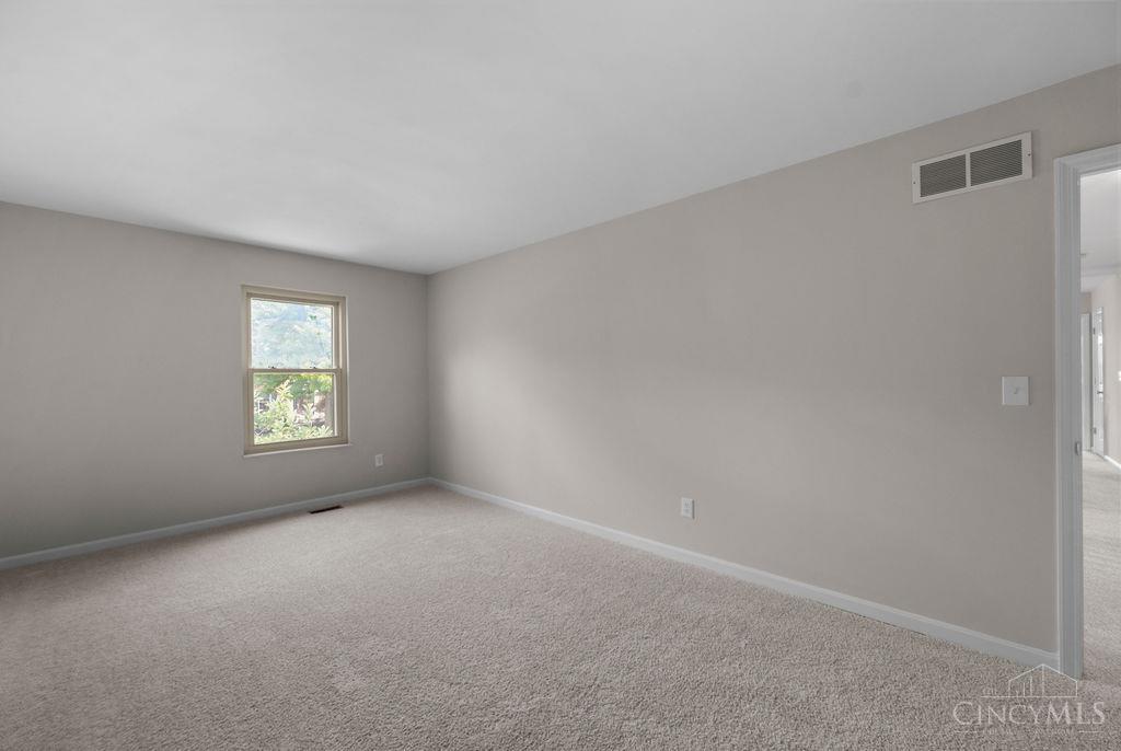 8092 Thistlewood Drive, West Chester, OH, 45069 — photo 34