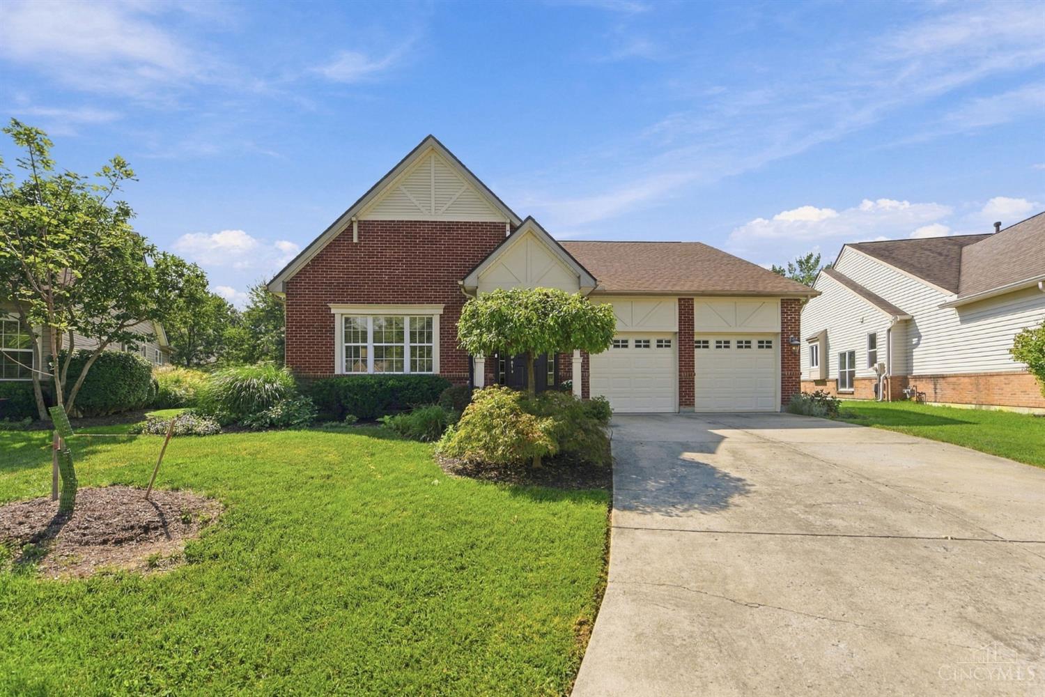 Photo 1 of Sale Pending at 6955 Hunters Close, Hamilton Twp, OH 45039 | MLS# 1894415 | Listing updated on 2026-09-21