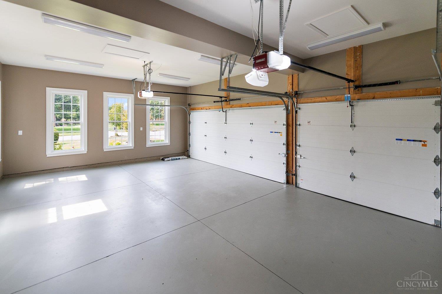 5552 Schlade Court, Liberty Twp, OH, 45044 — photo 38