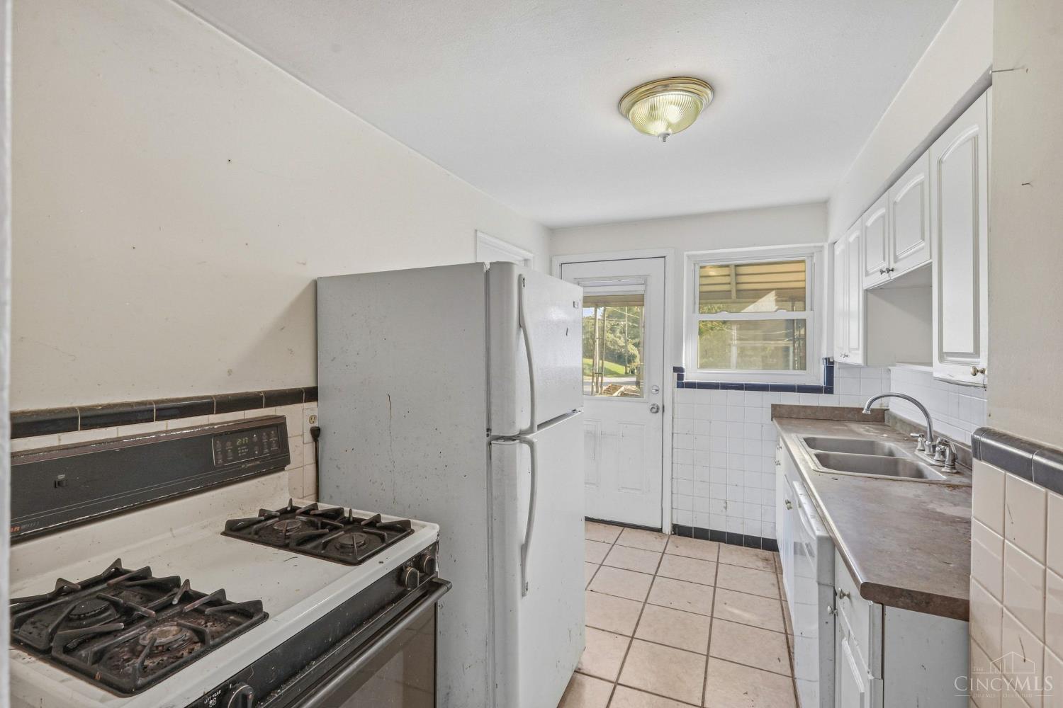 5601 Lester Road, Cincinnati, OH, 45213 — photo 4