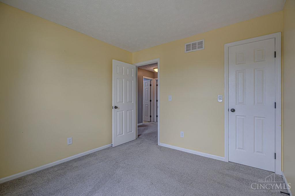 617 Willow Place, Trenton, OH, 45067 — photo 18
